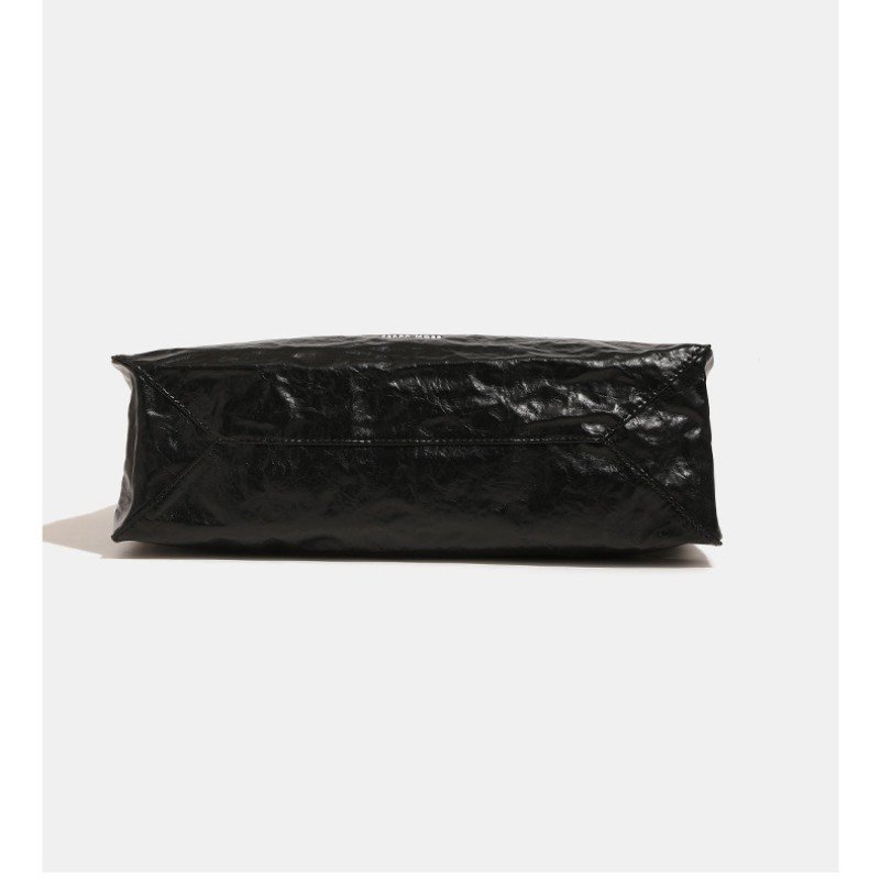 Tote Bags New In PU Oil Wax Skin Wrinkles Letter
